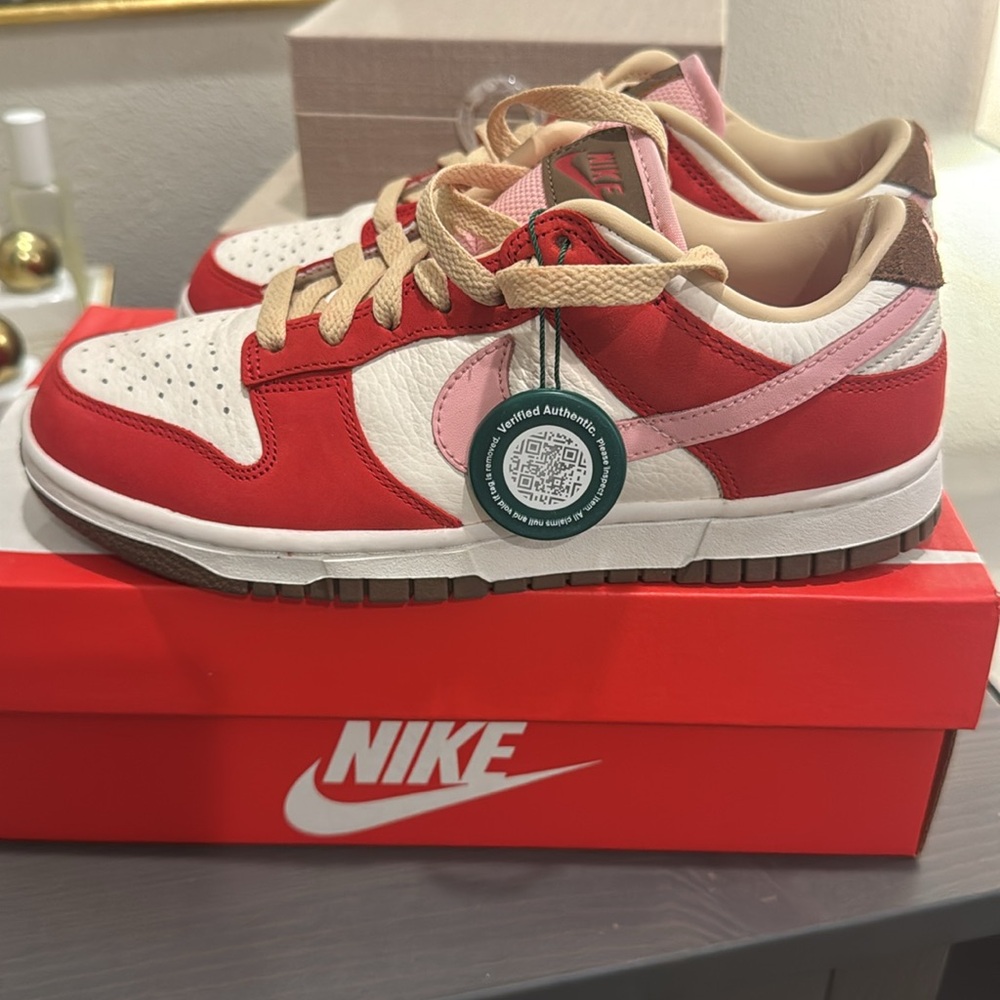 Nike Dunk Low PRM
Bacon (Women's)